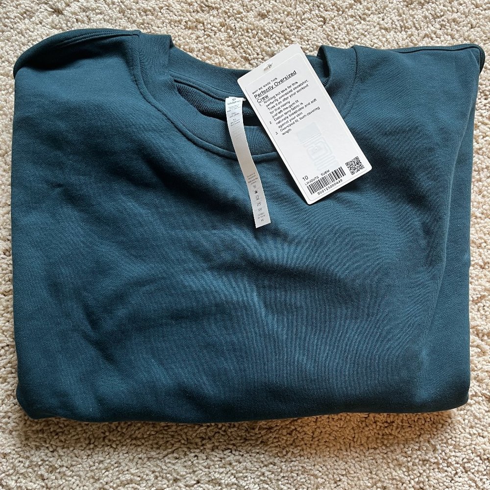 lululemon Perfectly Oversized Crew - Submarine Size 10